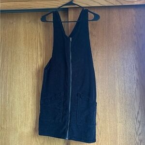 SO Black Sleeveless Jumper